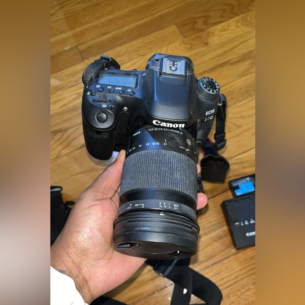 Canon EOS 80D